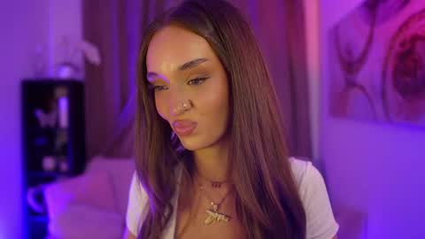 Clara smile online show from September 17, 6:44 pm