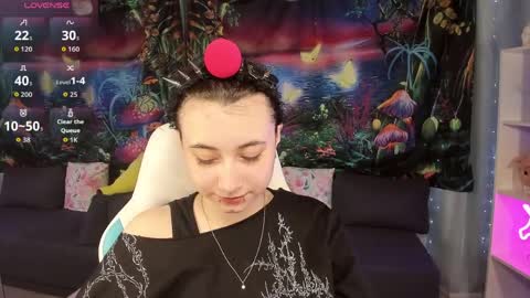 clarabenson online show from April 5, 10:18 pm