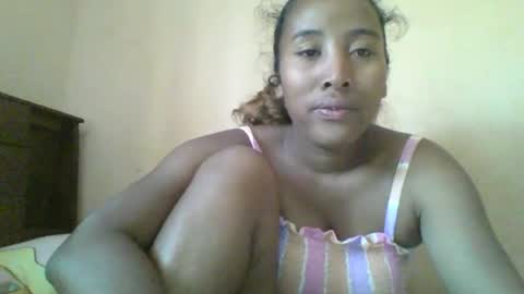 Clarah0123 online show from October 13, 7:32 am