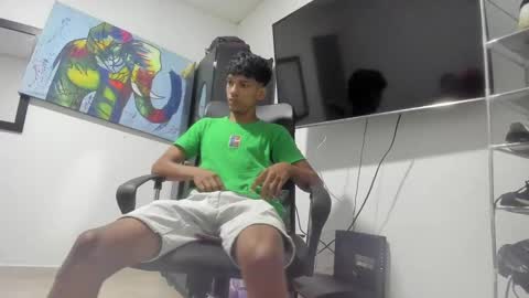 clarent_r11 online show from February 1, 5:07 am