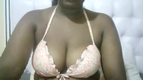 classy_zoey online show from February 12, 8:23 pm