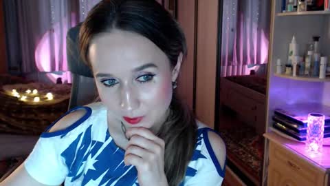 classyinna online show from November 5, 8:27 am