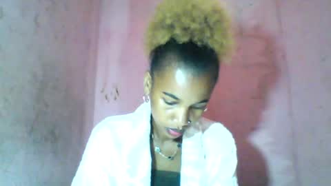 claudianne online show from July 3, 5:34 am
