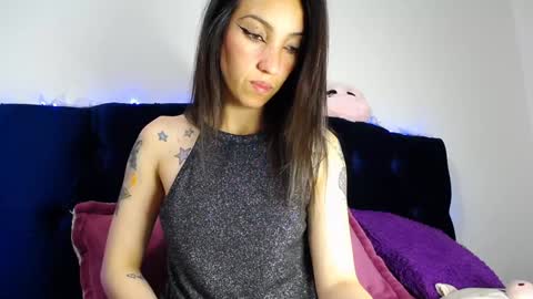  Nicol  online show from December 7, 5:10 am