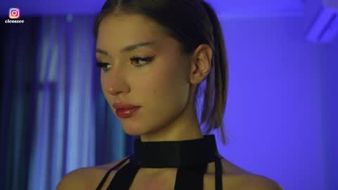 Cleo online show from April 17, 7:11 am