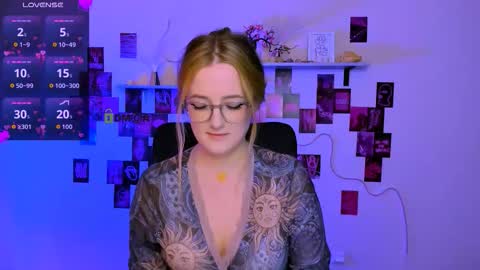 clery_shine online show from February 25, 9:40 pm