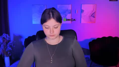 clery_shine online show from February 21, 8:12 pm