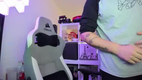 clitlicker1511 online show from November 22, 5:11 pm