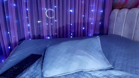 Cloe  Stanfort online show from May 4, 7:09 pm