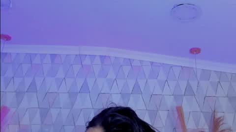 Clohe the wonder online show from February 26, 11:24 am