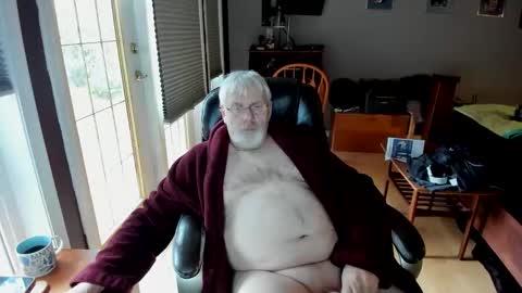 cloudalert62 online show from November 11, 4:20 pm