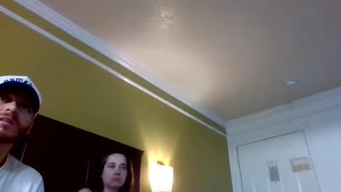 tallhungandcloudy online show from April 21, 7:15 am