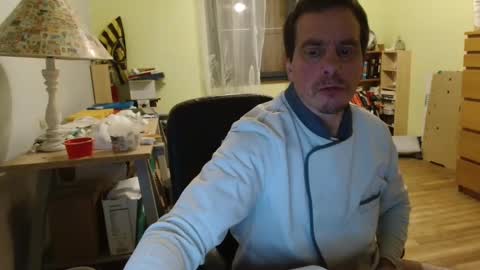 clouplefun online show from February 1, 7:05 am