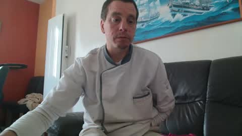 clouplefun online show from February 2, 12:45 pm