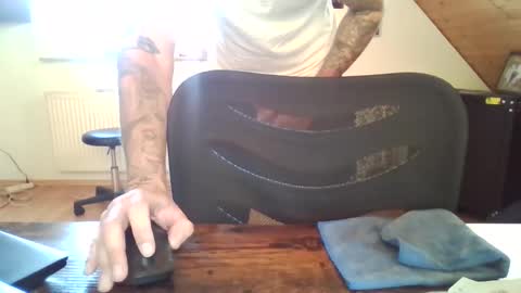 cock4onenight online show from September 27, 11:30 am