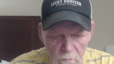 Snapshot of cockreadynow4u chatting on December 18, 4:31 am cockreadynow4u online show from December 18, 4:31 am