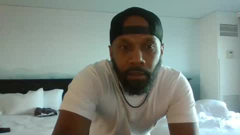 Snapshot of cockslanger39 chatting on February 23, 10:53 pm Cockslanger39 online show from February 23, 10:53 pm