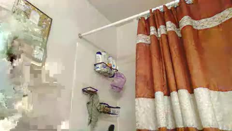 Snapshot of coco3402 chatting on October 31, 3:34 pm coco3402 online show from October 31, 3:34 pm