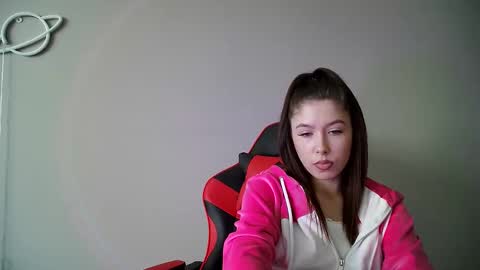 cocoberry1 online show from March 11, 9:02 am