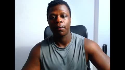 colemanmuscle1 online show from July 16, 10:00 pm