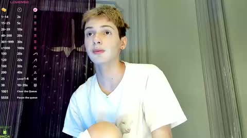 COLE online show from December 2, 4:42 am