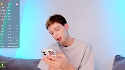 COLE online show from November 14, 6:43 pm