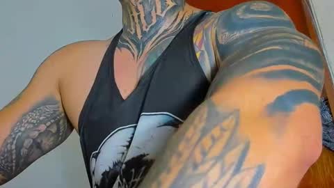 Snapshot of colombian_monster_cock chatting on September 24, 6:58 pm camilo online show from September 24, 6:58 pm