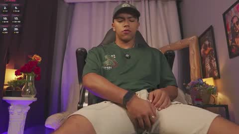 colstorw_ online show from April 4, 9:49 am