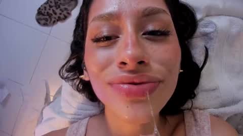 Snapshot of connie_deep chatting on February 12, 1:48 pm connie online show from February 12, 1:48 pm