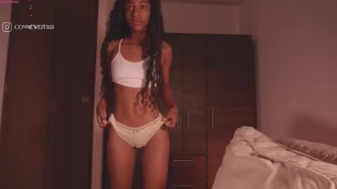   independent model online show from October 10, 10:58 pm