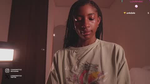   independent model online show from December 23, 8:03 pm