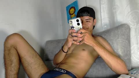 connor_michael online show from November 27, 9:11 pm