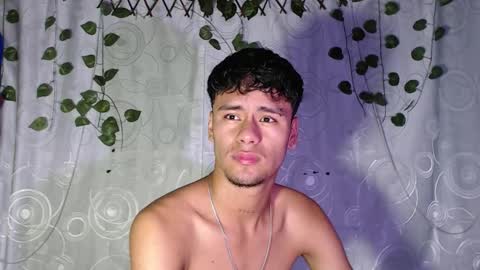 connor_michael online show from November 7, 11:29 pm