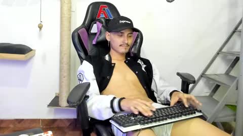 connormorales online show from June 7, 12:27 am