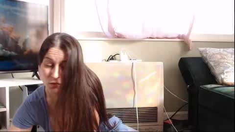 ANR Mommy online show from February 8, 6:44 pm