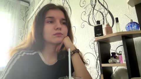 Stacy online show from August 4, 10:22 am