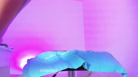 Snapshot of coral_princex chatting on September 24, 4:30 am Coral princex online show from September 24, 4:30 am