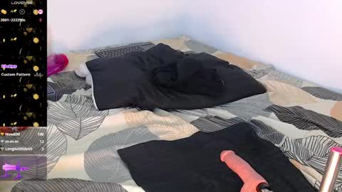 coraline2911 online show from February 20, 2:13 pm