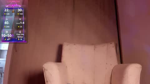 Snapshot of coralinekam1 chatting on October 11, 8:34 pm Coralinekam1 online show from October 11, 8:34 pm