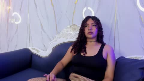  Red  online show from March 17, 5:51 pm