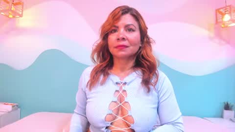 corina_taylor12 online show from June 23, 12:33 pm