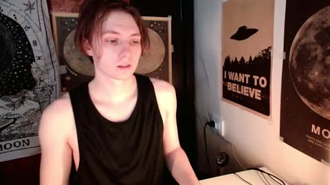 Snapshot of cosmonudes chatting on January 29, 11:51 am Barry online show from January 29, 11:51 am