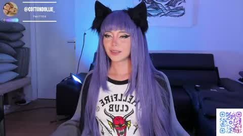 Dollie  online show from April 13, 1:37 pm