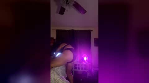 cougarbratz online show from May 10, 3:35 am