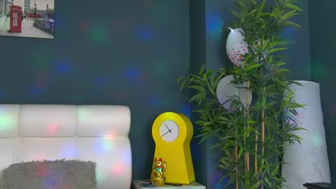 cougarmilf_ online show from May 14, 4:27 pm