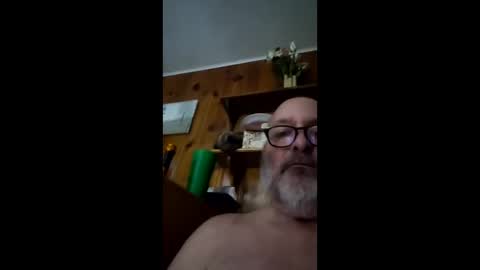 countryboy69nu online show from April 2, 11:06 am