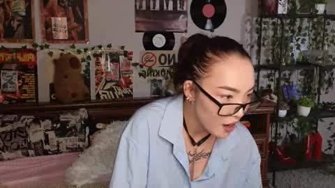 Yuna online show from November 14, 8:55 pm