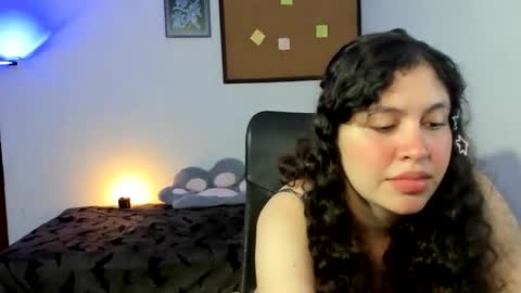 cracker online show from December 5, 12:21 am