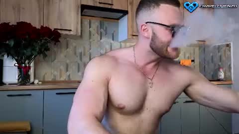 CraveLorenzo online show from July 27, 12:46 pm