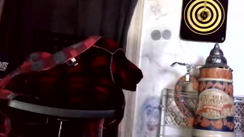 Snapshot of crazy4feetmanic chatting on October 15, 4:38 am drbucknaked online show from October 15, 4:38 am